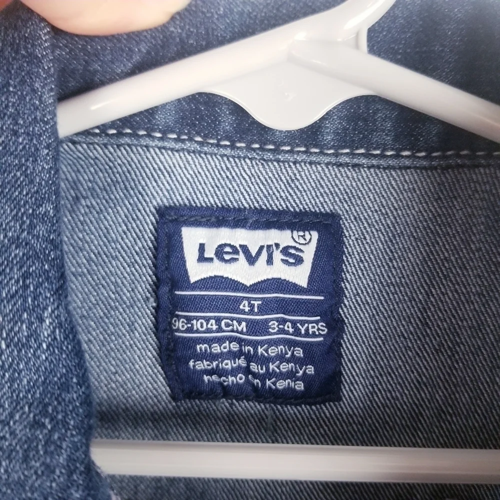 Levi's Girl's Embroidered Jean Jacket 4T